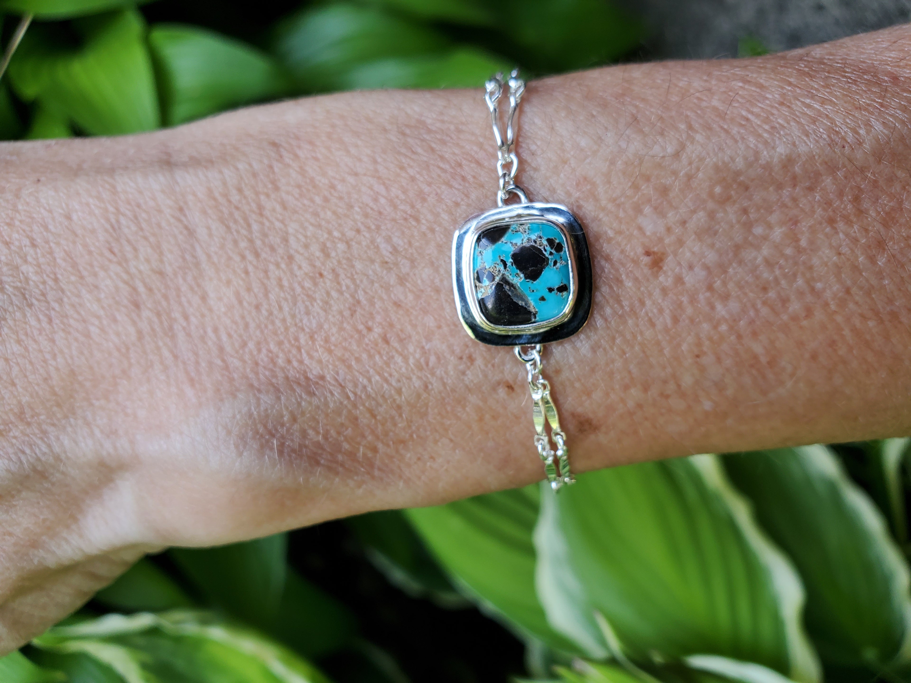 Carico Lake Turquoise Dainty Square Plume Link Bracelet in Solid Sterling Silver