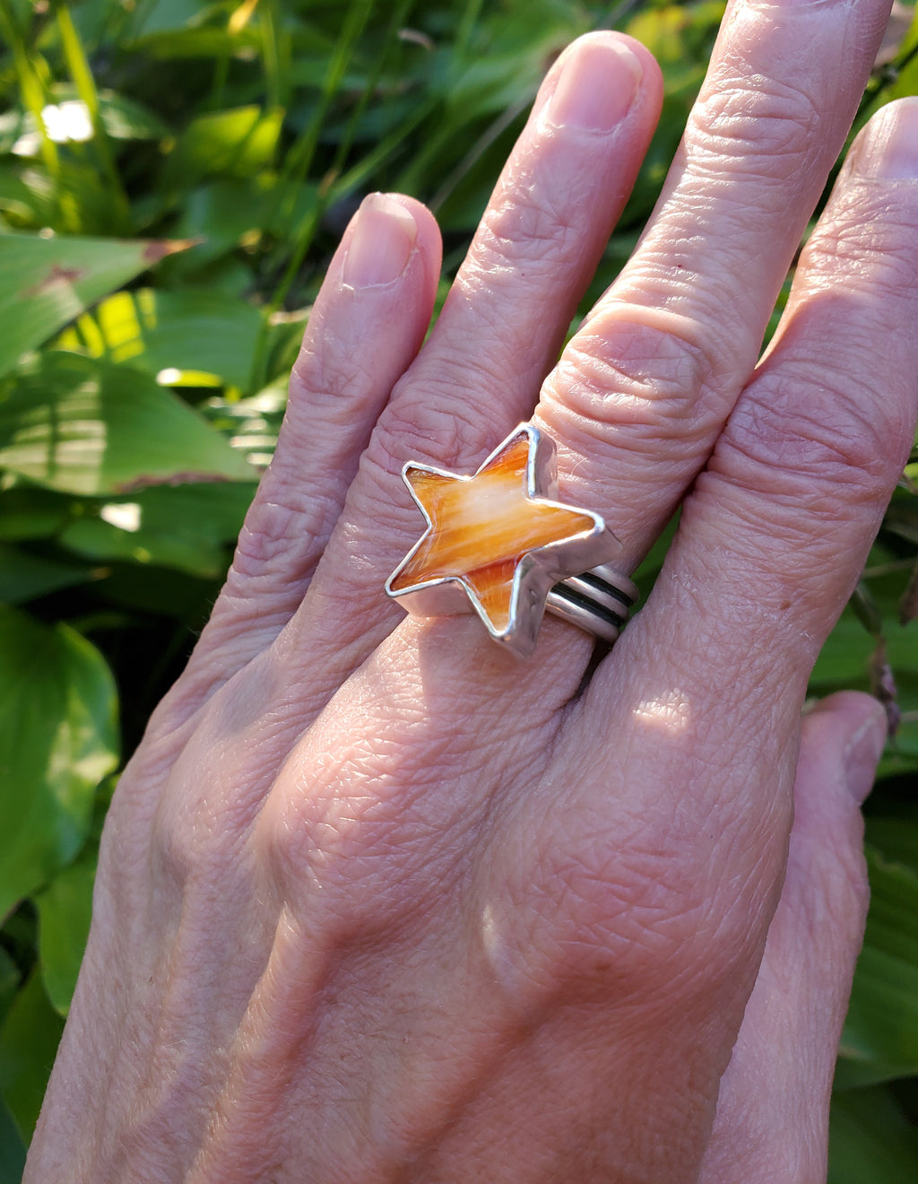 Spiny Oyster Star Statement Ring In Solid Sterling Silver. Size 7