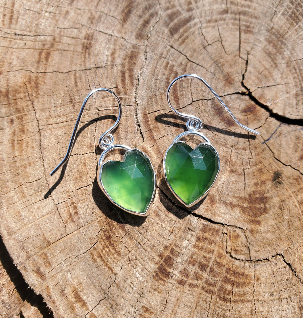 Serpentine Heart Dangle Drop Earrings in Solid Silver