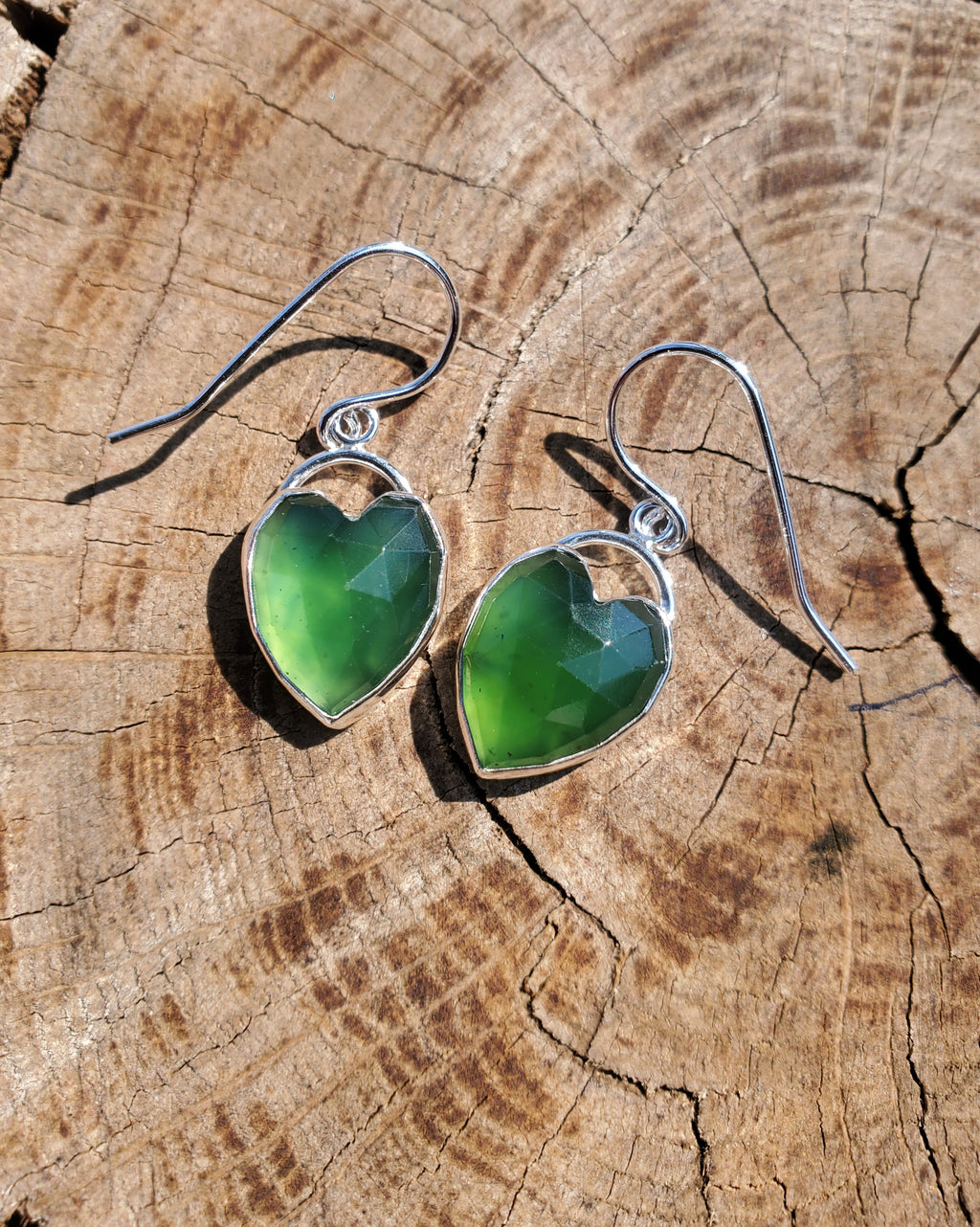 Serpentine Heart Dangle Drop Earrings in Solid Silver