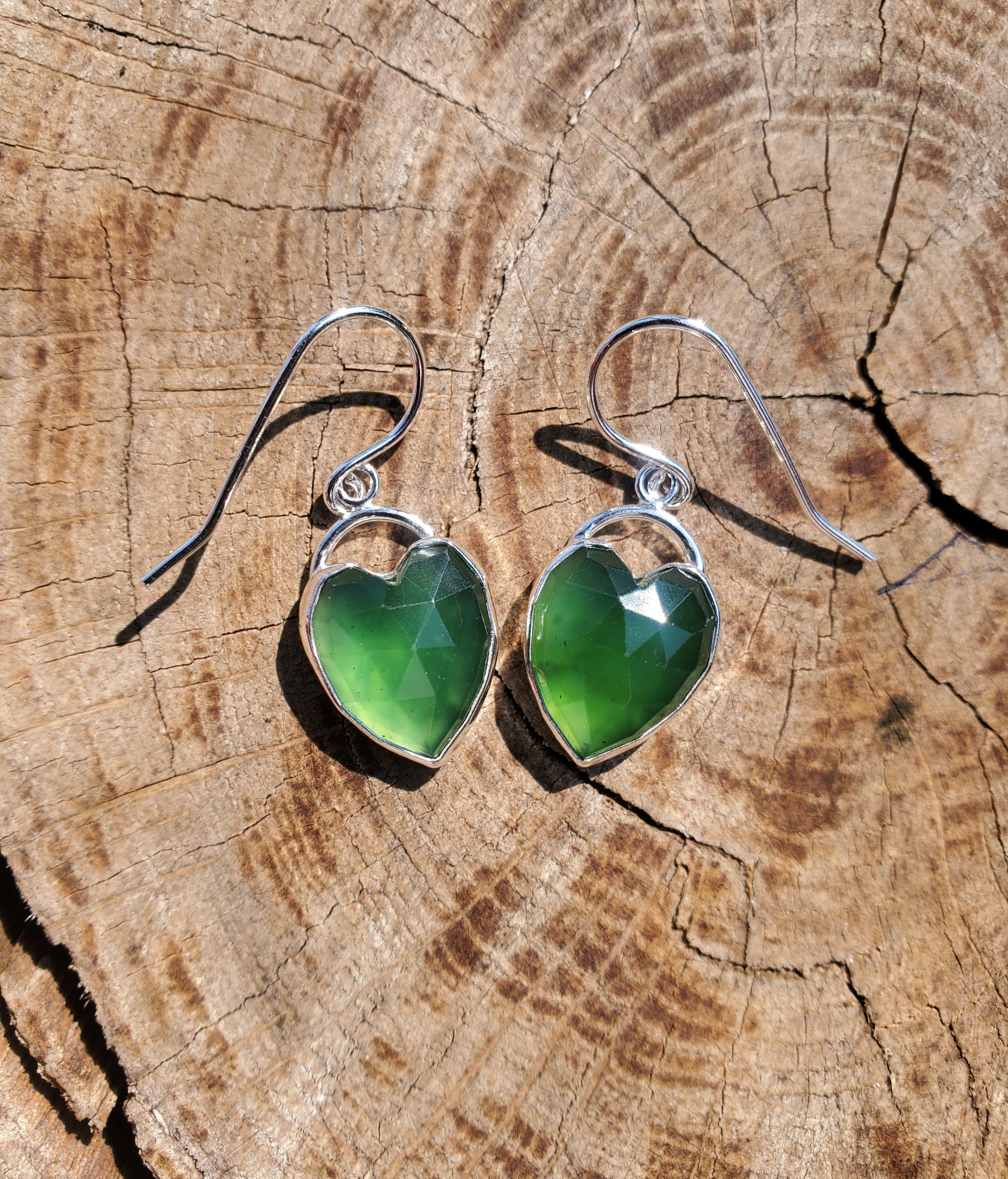 Serpentine Heart Dangle Drop Earrings in Solid Silver