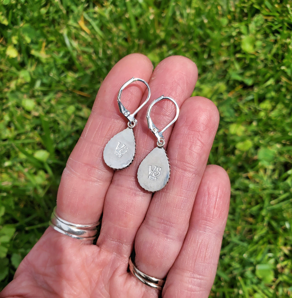 Beautiful Pink Queen Conch Teardrop Dangle Drop Earrings in Solid Sterling Silver